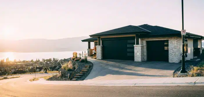 La motorisation de votre porte de garage : gagnez un confort de vie !